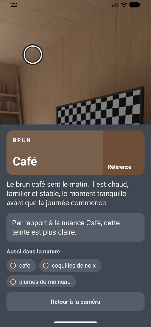 Image figée : l'app dit Brun, puis Café, avec une description de ce que la nuance fait ressentir.
